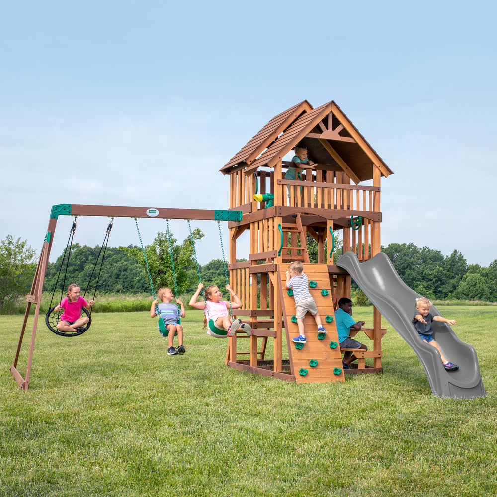 Highlander Backyard Discovery cedar playset