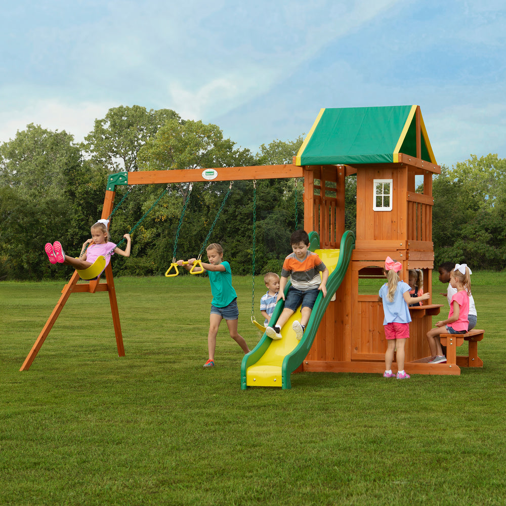 Oakmont Backyard Discovery cedar playset